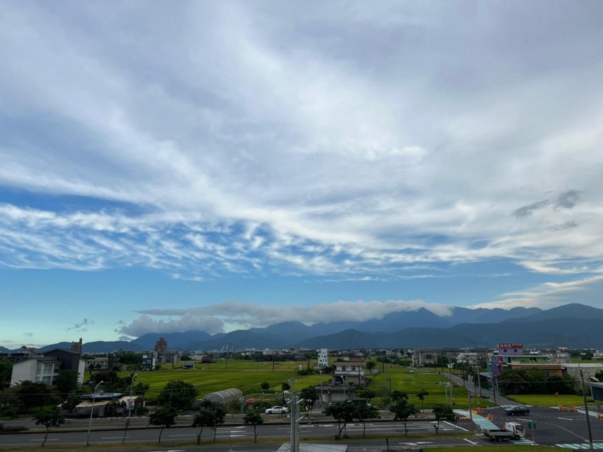 五結郷 Xin Yi Bed & Breakfast エクステリア 写真